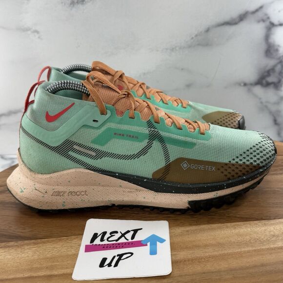 Women’s Size 8.5-Nike React Pegasus Trail 4 GTX Emerald Rise Sequoia DJ7929-301 - Picture 3 of 9